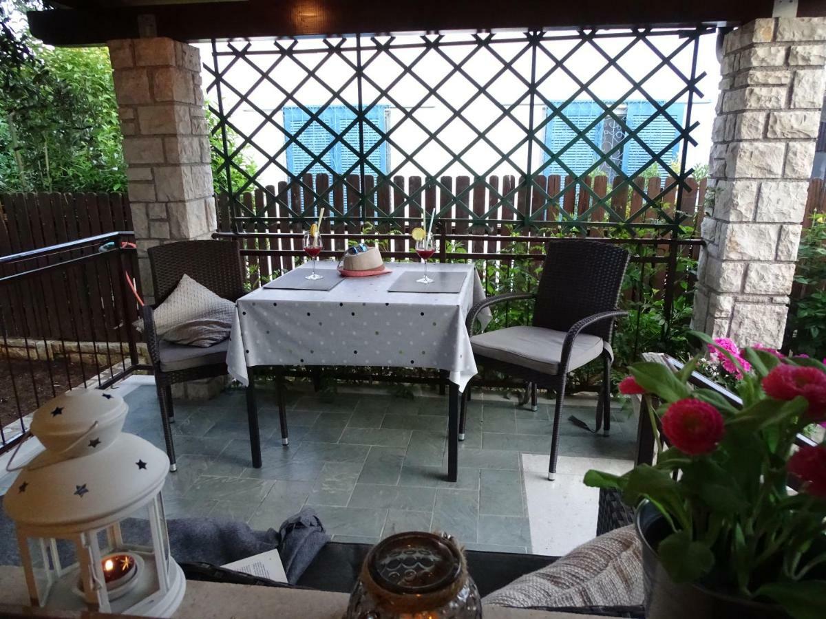 App Sorgo Apartment Novigrad Istria Exterior foto